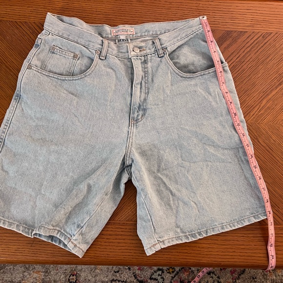 VINTAGE GUESS HIGH WAISTED DENIM SHORTS - Picture 8 of 8